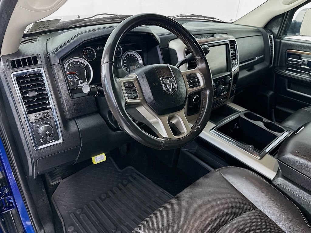 Used 2015 RAM 3500 Laramie AWD/4WD image 30