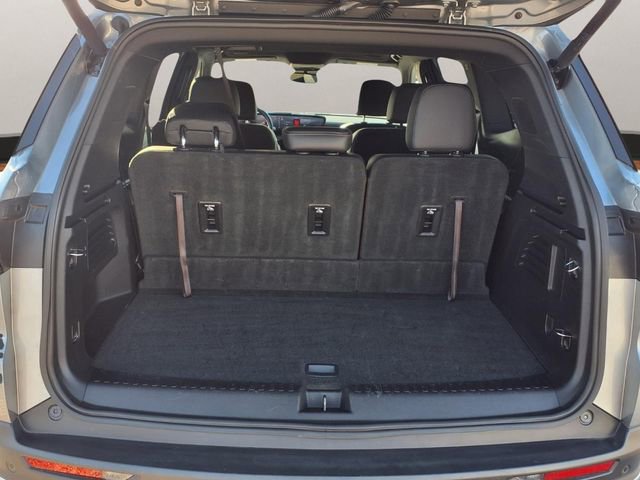 Certified 2025 Buick Enclave Preferred image 29