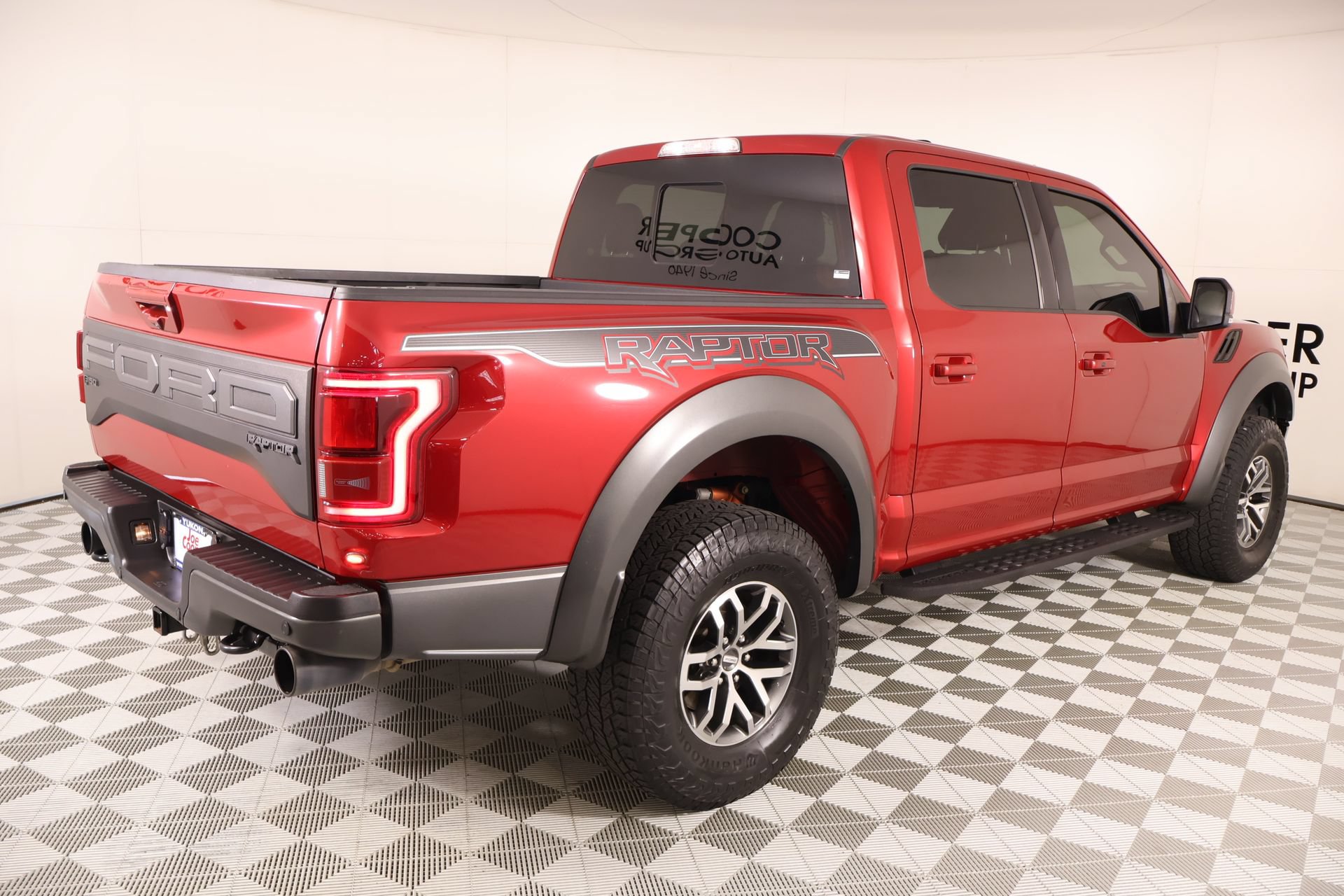 Used 2020 Ford F150 Raptor w/ Equipment Group 802A Luxury AWD/4WD image 23