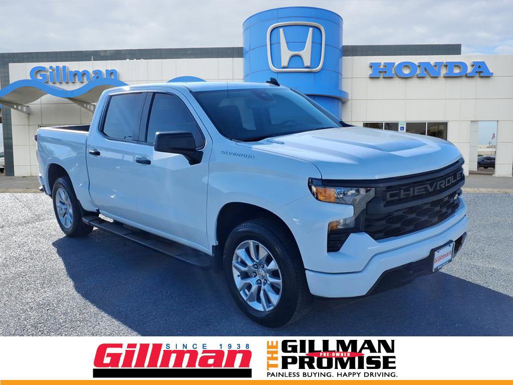 Used 2024 Chevrolet Silverado 1500 Custom image 1