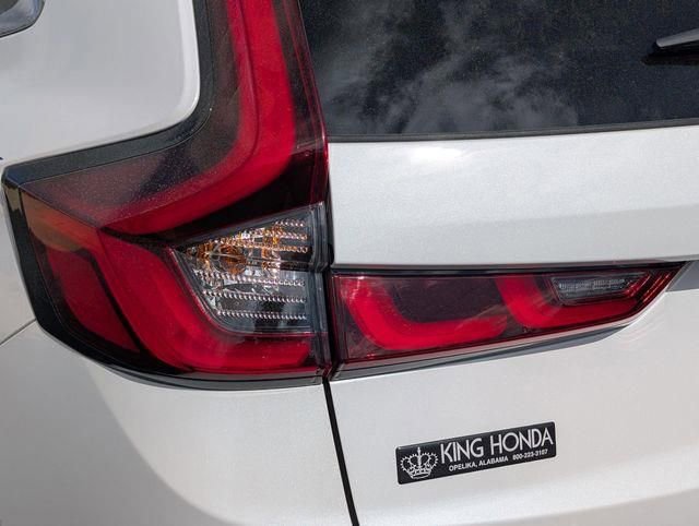 Used 2025 Honda CR-V Sport-L image 11
