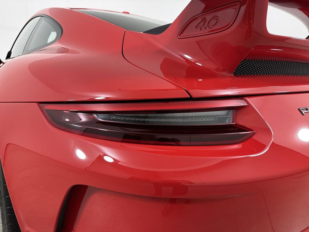 Certified 2019 Porsche 911 GT3 RWD image 18