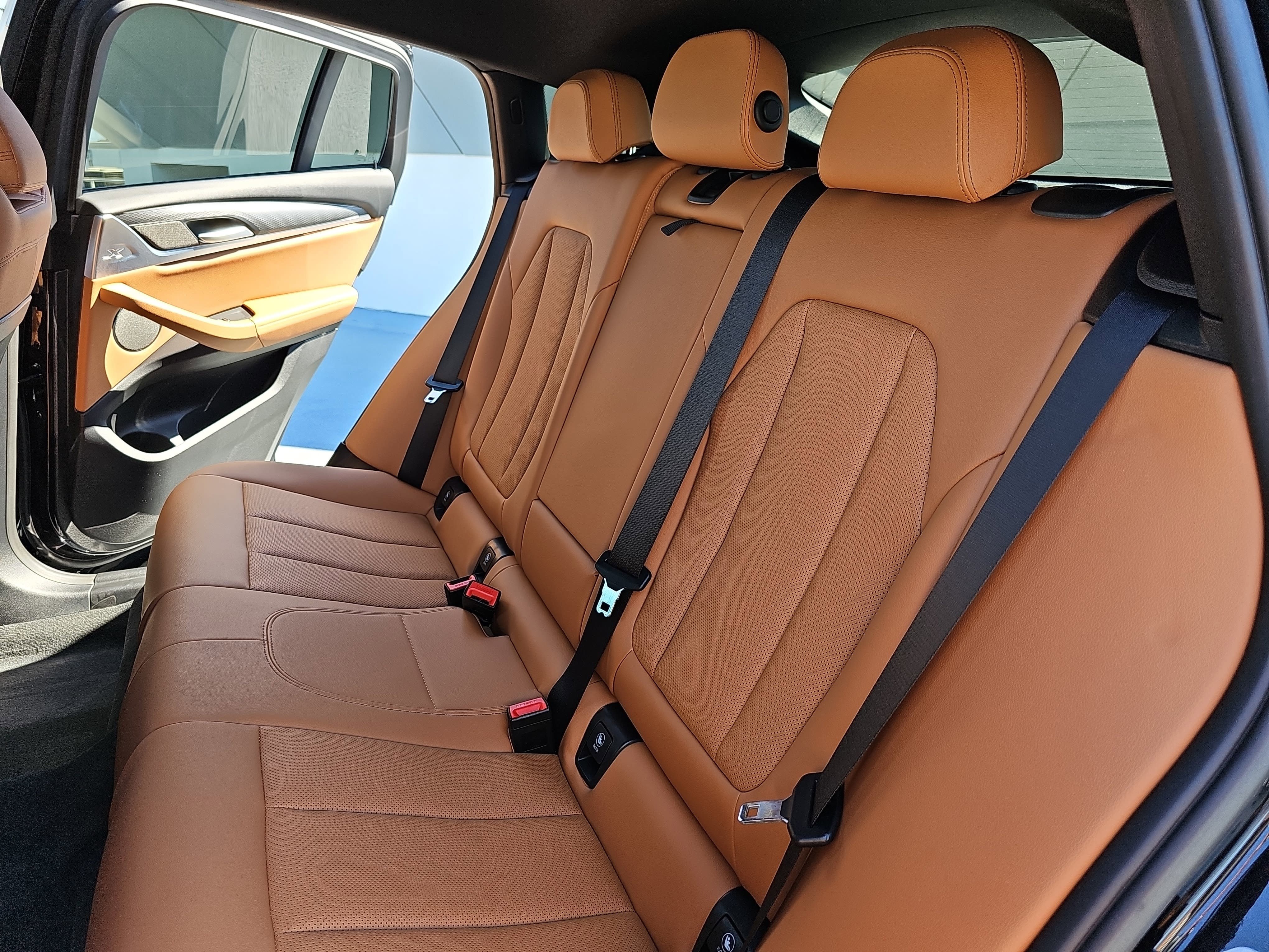 Used 2023 BMW X4 xDrive30i w/ M Sport Package image 14