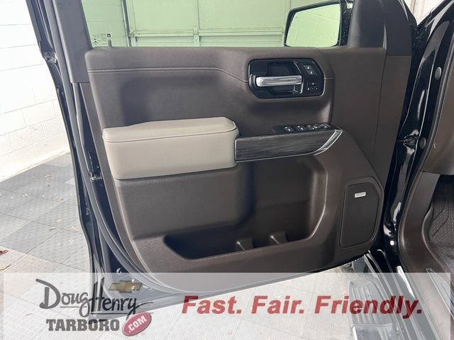 Used 2021 Chevrolet Silverado 1500 LTZ w/ LTZ Premium Package image 27