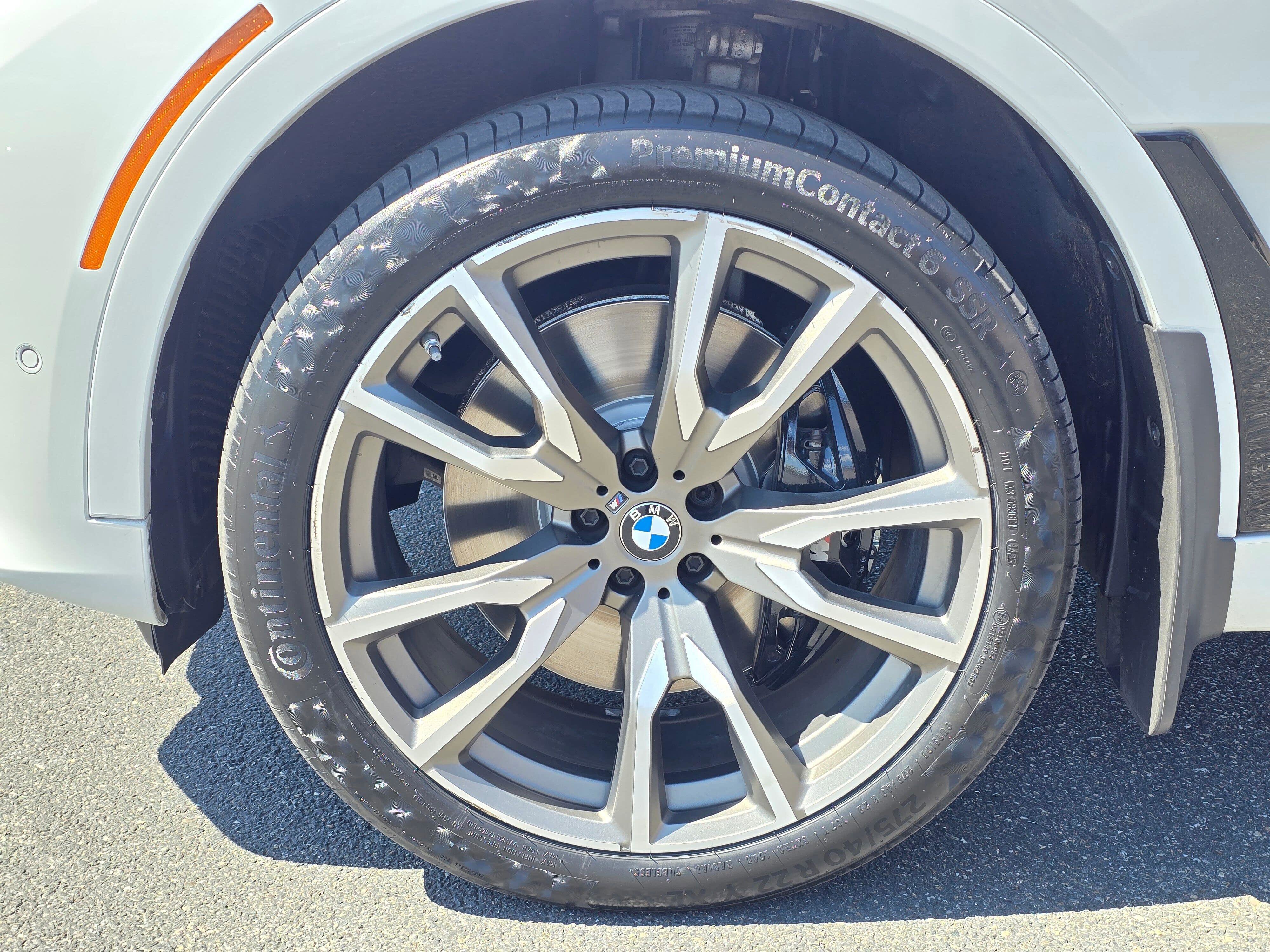 Used 2022 BMW X7 M50i AWD/4WD image 8