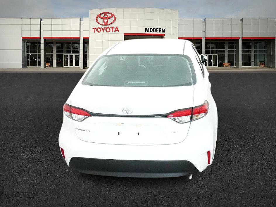 New 2026 Toyota Corolla LE image 18