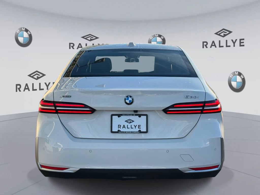 Certified 2026 BMW 530i xDrive w/ Premium Package AWD/4WD image 5