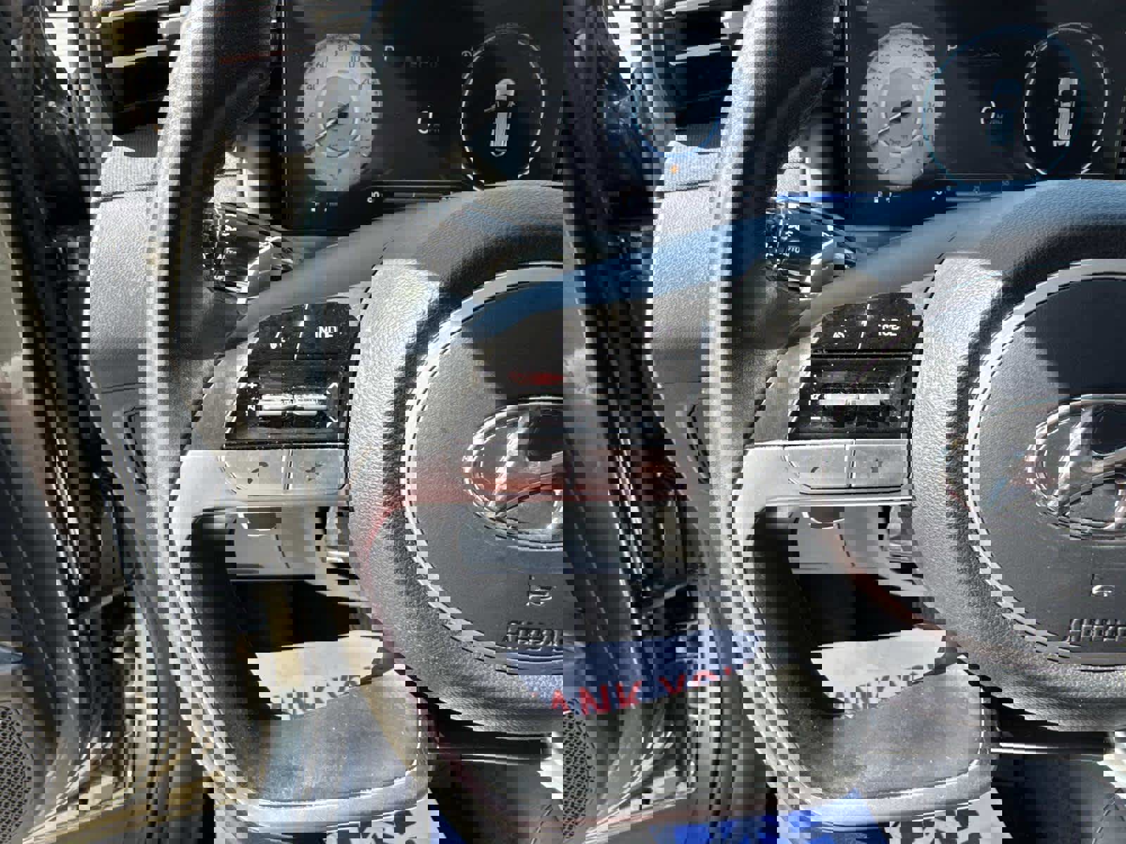 Used 2023 Hyundai Tucson Limited image 40