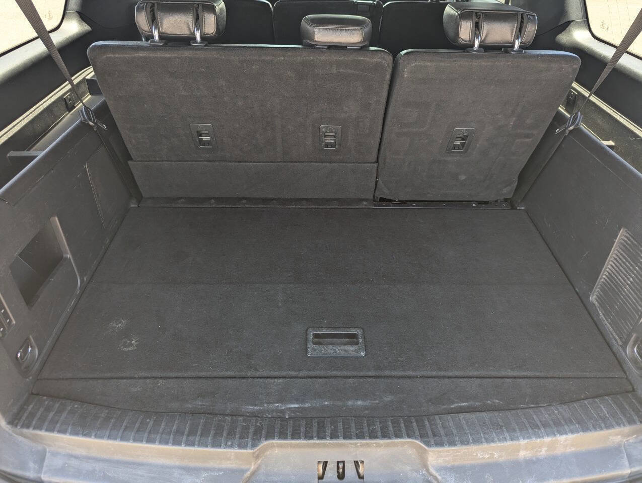 Used 2020 Ford Expedition Max Limited RWD image 16
