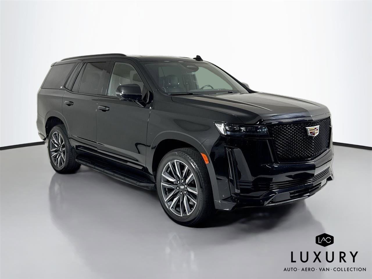 Used 2023 Cadillac Escalade Sport image 4