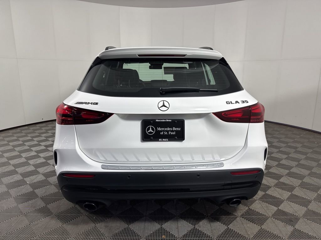 New 2026 Mercedes-Benz GLA 35 AMG 4MATIC image 5