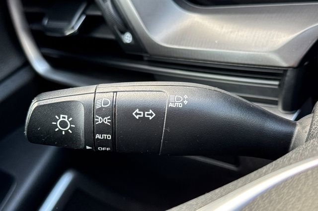 Used 2024 Kia Telluride LX image 39