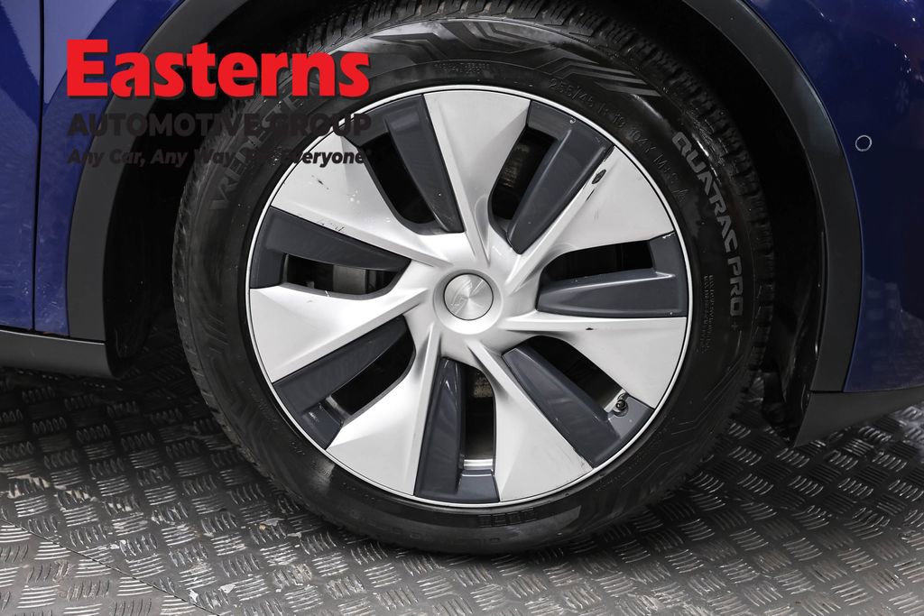 Used 2020 Tesla Model Y Long Range AWD/4WD image 24