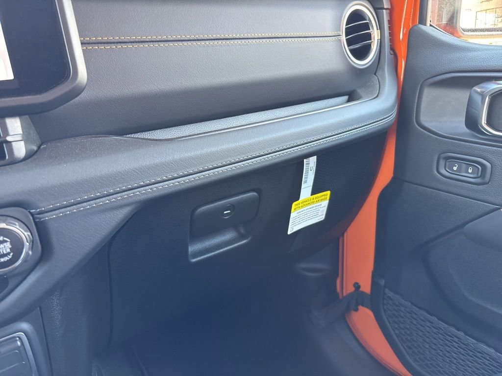 New 2025 Jeep Wrangler Unlimited Sahara image 34