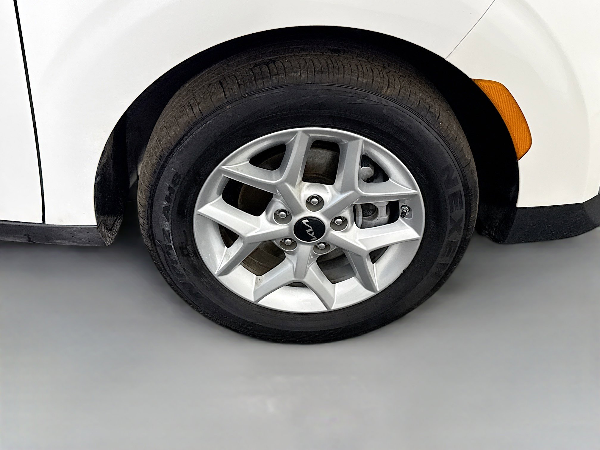 Used 2025 Kia Soul LX w/ LX Technology Package image 31