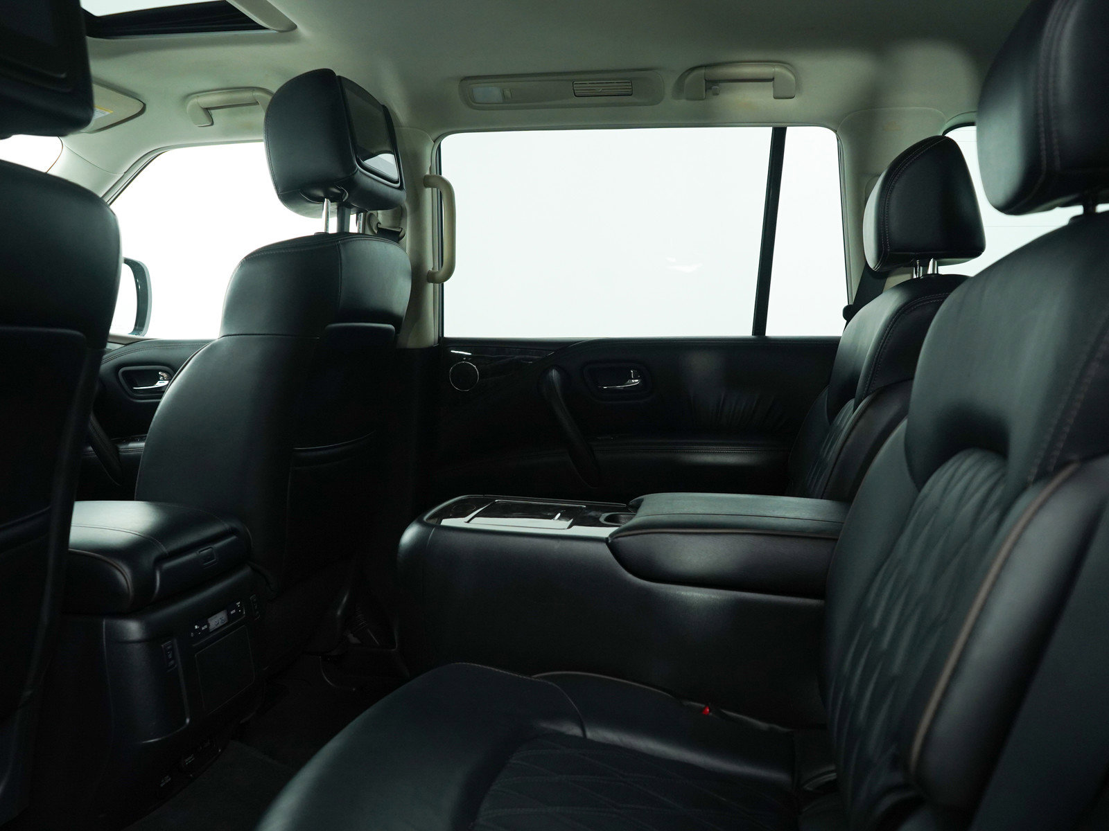 Used 2021 Nissan Armada Platinum w/ Captain's Chairs Package image 19