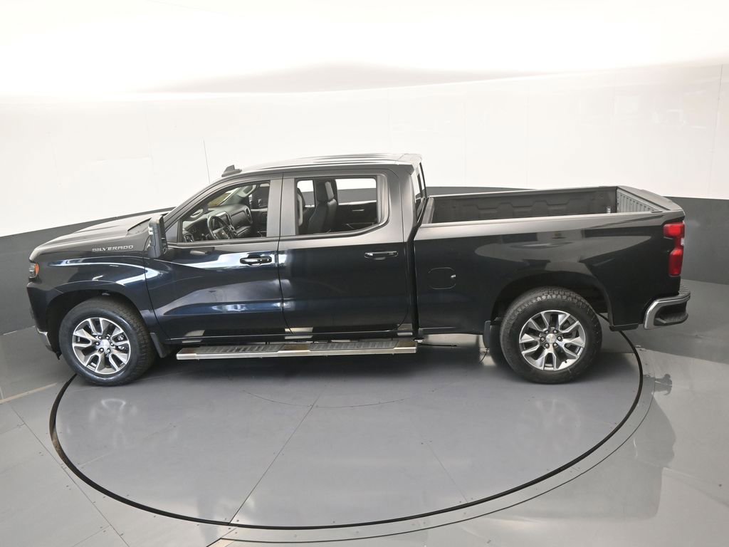 Used 2021 Chevrolet Silverado 1500 LT w/ Convenience Package II RWD image 48
