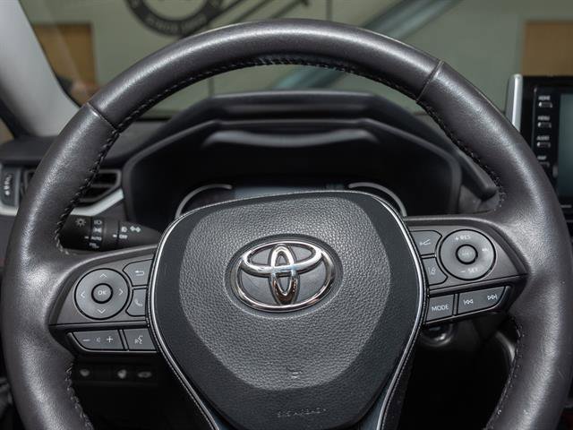 Used 2021 Toyota RAV4 TRD Off-Road image 11