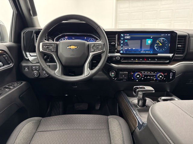New 2026 Chevrolet Silverado 1500 LT w/ Z71 Off-Road Package AWD/4WD image 23