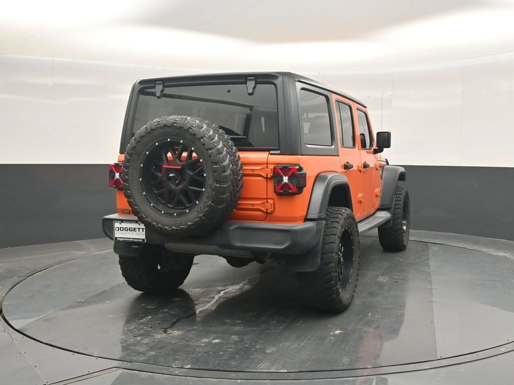Used 2018 Jeep Wrangler Unlimited Sport S AWD/4WD image 24