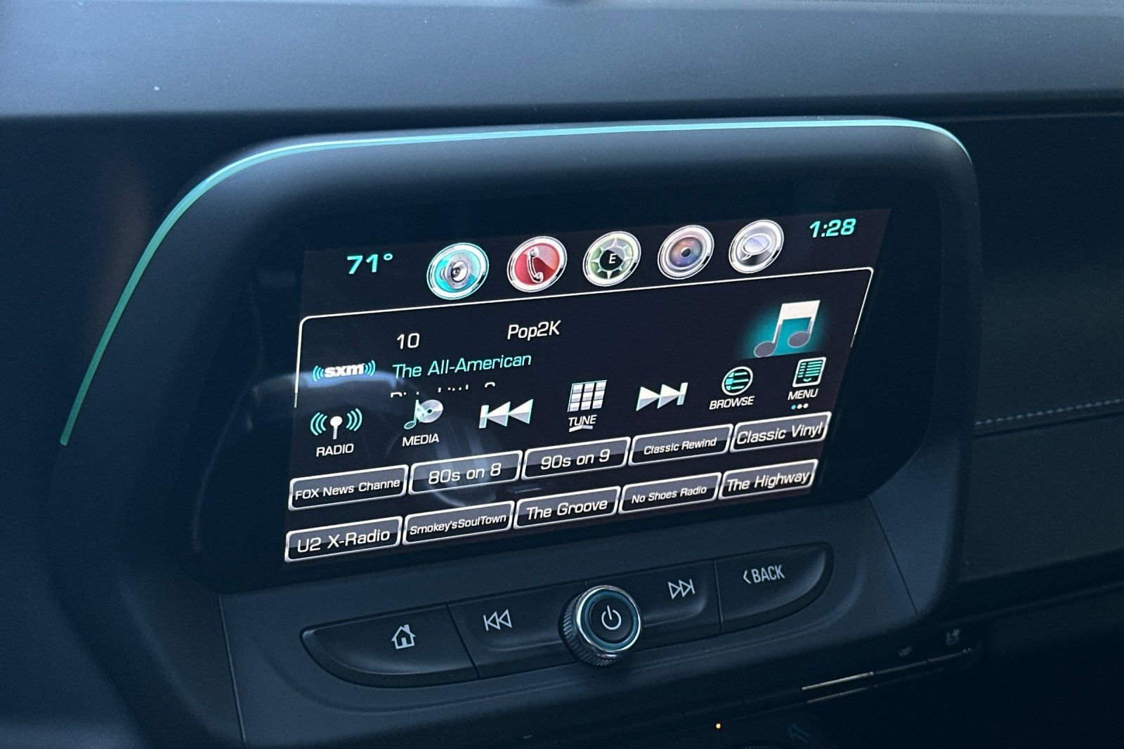 Used 2017 Chevrolet Camaro SS image 15