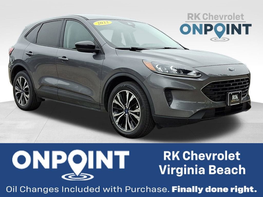 Used 2022 Ford Escape SE w/ SE Sport Appearance Package
