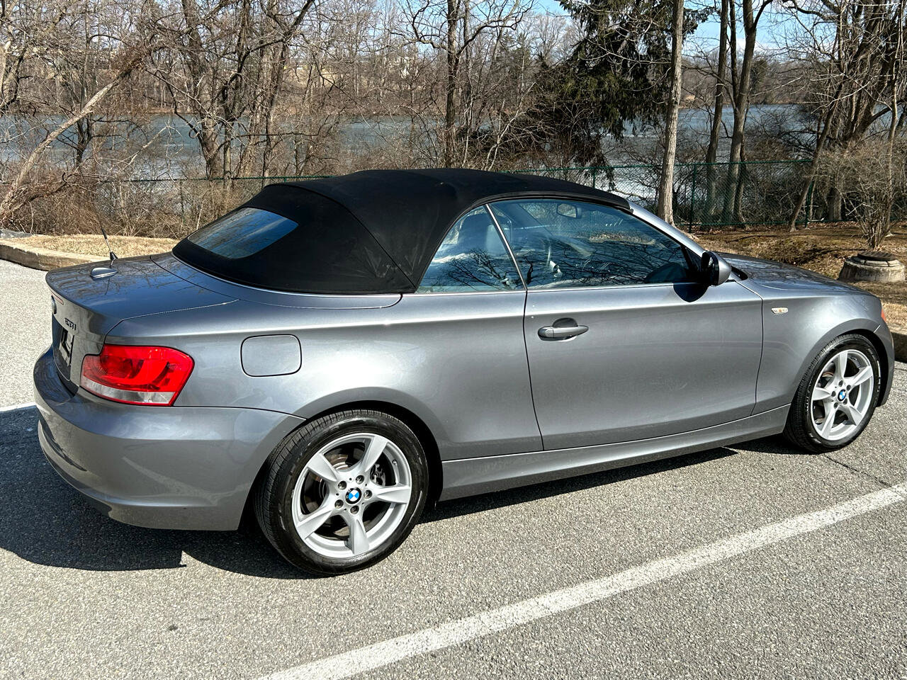 Used 2012 BMW 128i Convertible image 5