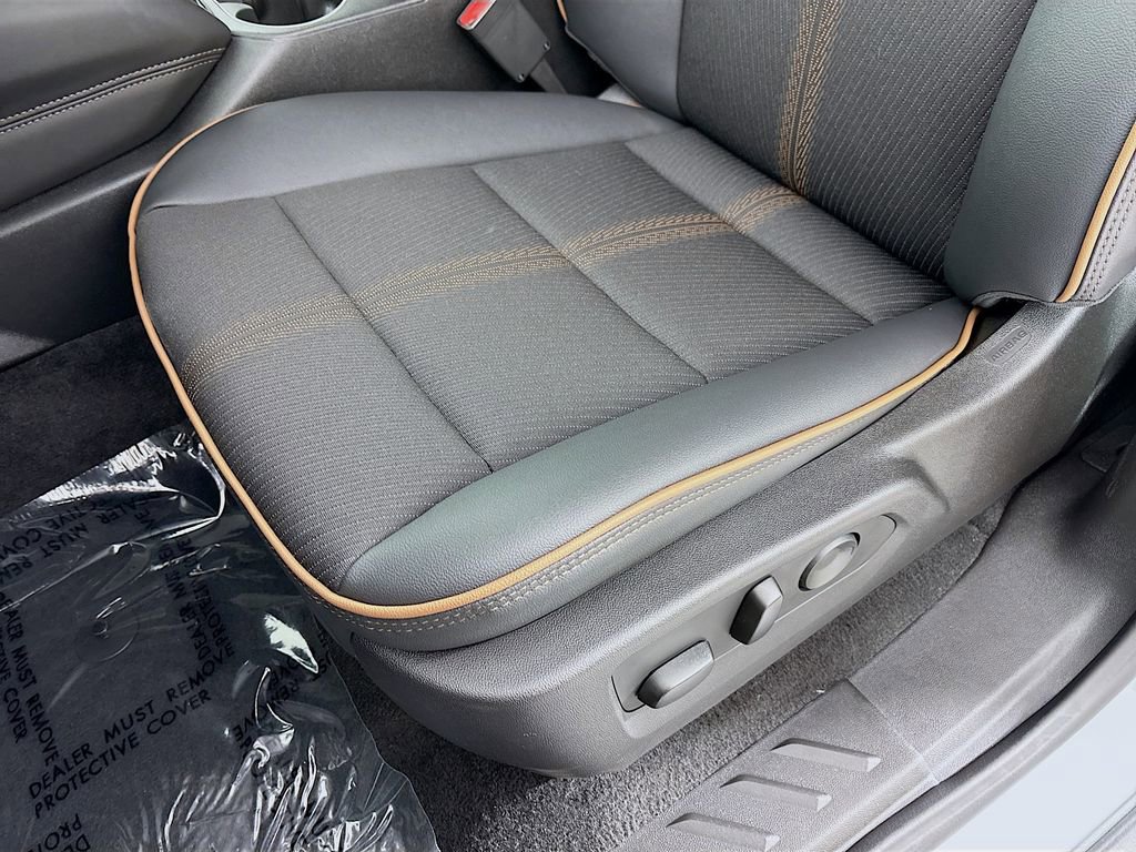 New 2026 GMC Canyon AT4 image 18