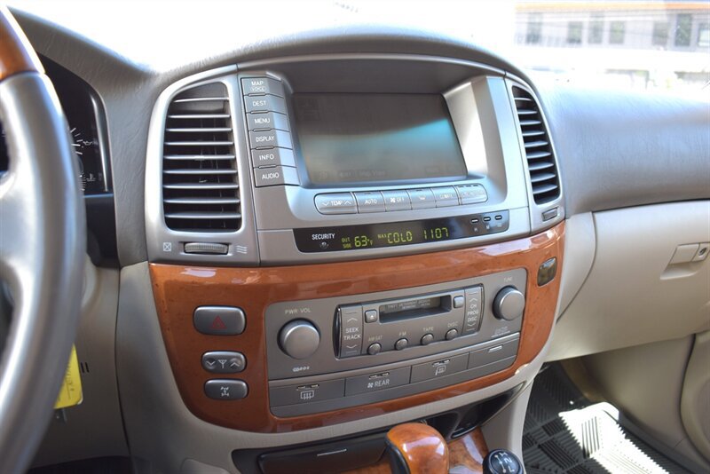 Used 2007 Lexus LX 470 4WD image 19