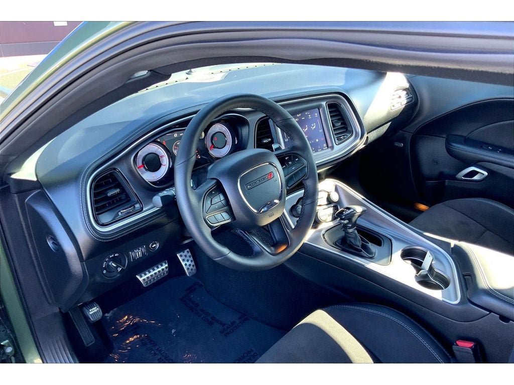 Used 2022 Dodge Challenger R/T Scat Pack w/ Shaker Package RWD image 15
