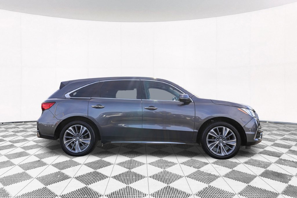 Used 2017 Acura MDX w/ Technology Package AWD/4WD image 10