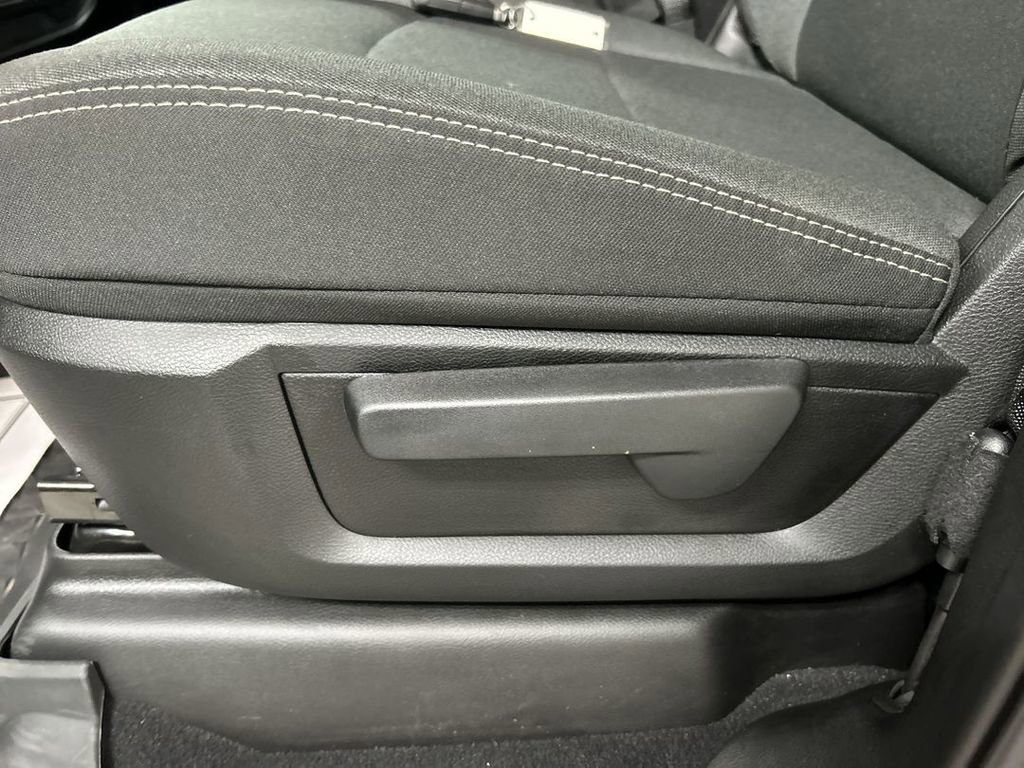 Used 2025 RAM 2500 Tradesman AWD/4WD image 10