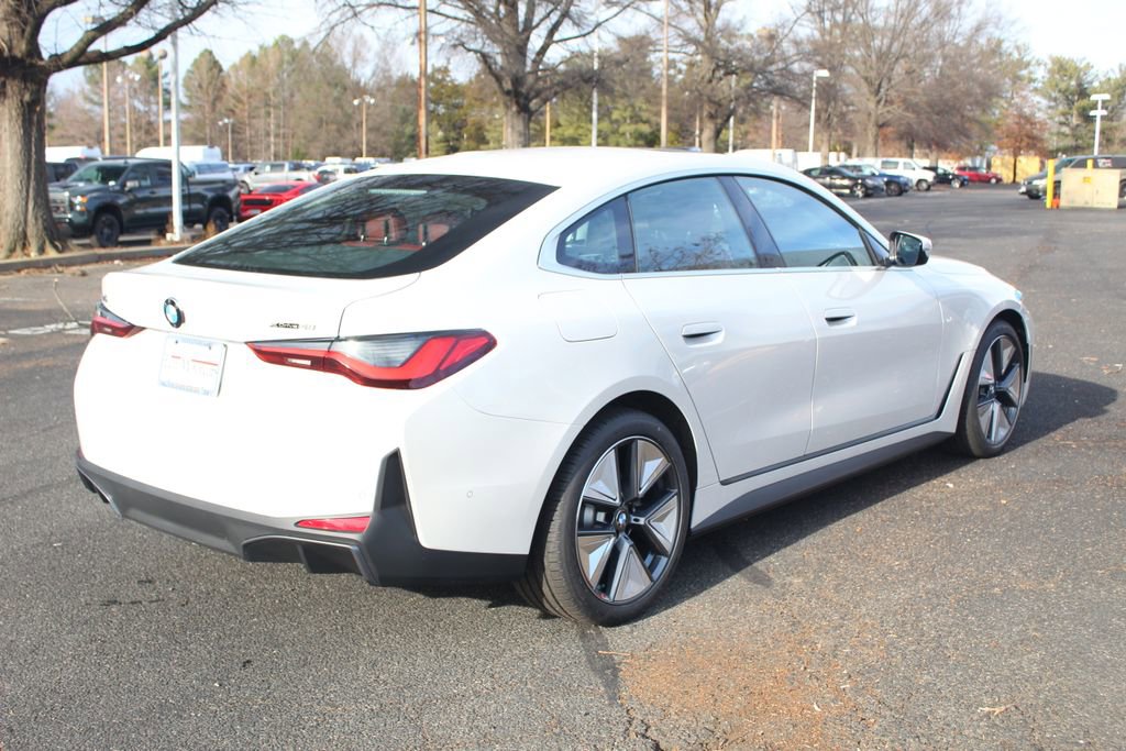 New 2026 BMW i4 xDrive40i w/ Premium Package AWD/4WD image 10