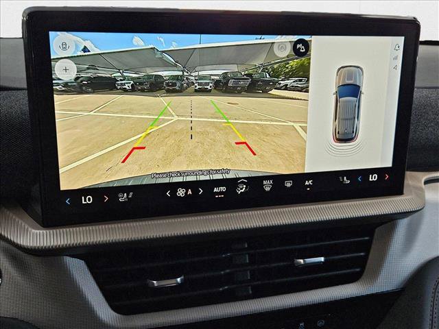 New 2025 Ford Explorer Active w/ Active Comfort Package image 14