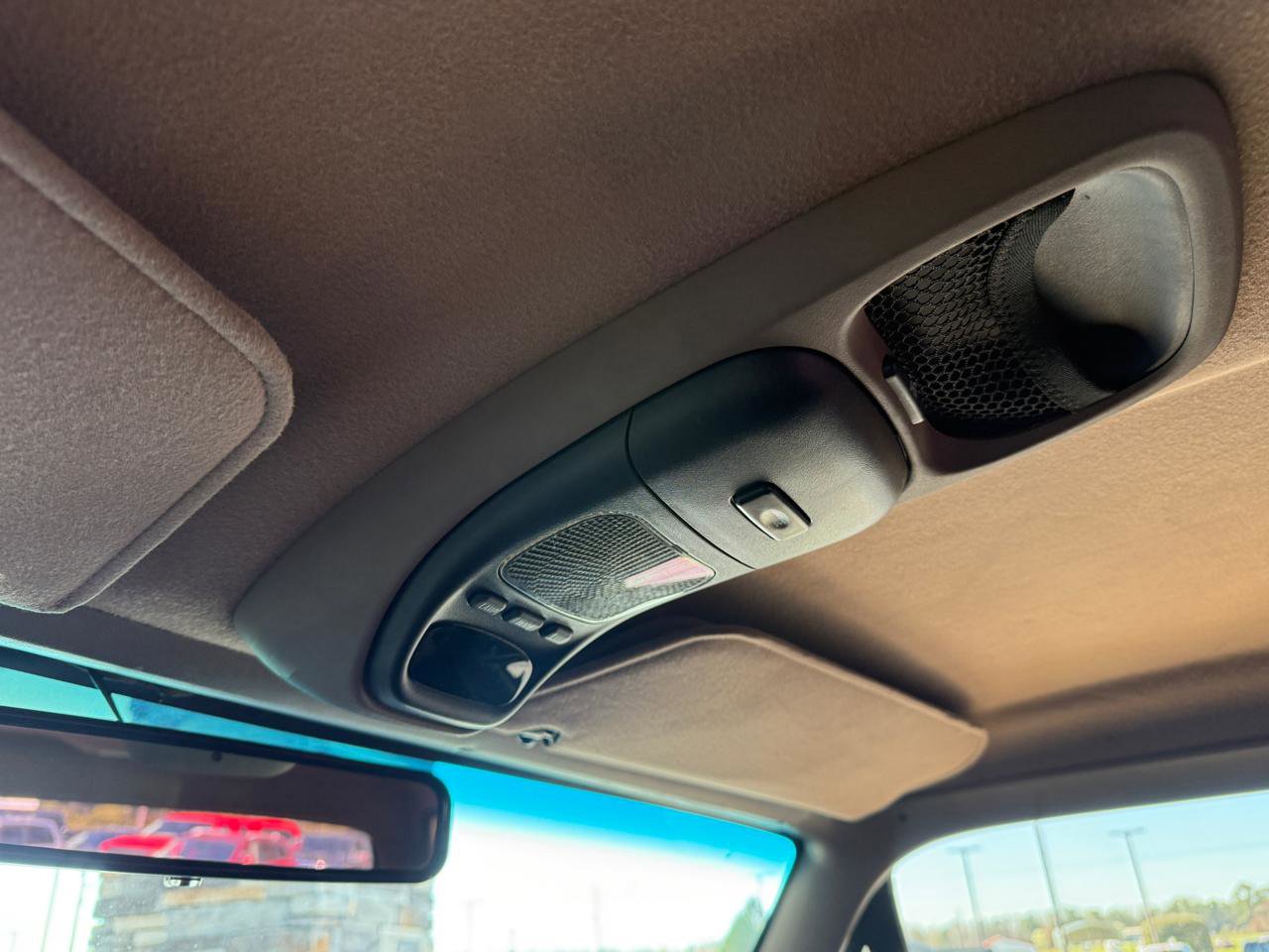 Used 1995 Ford Bronco Eddie Bauer image 29