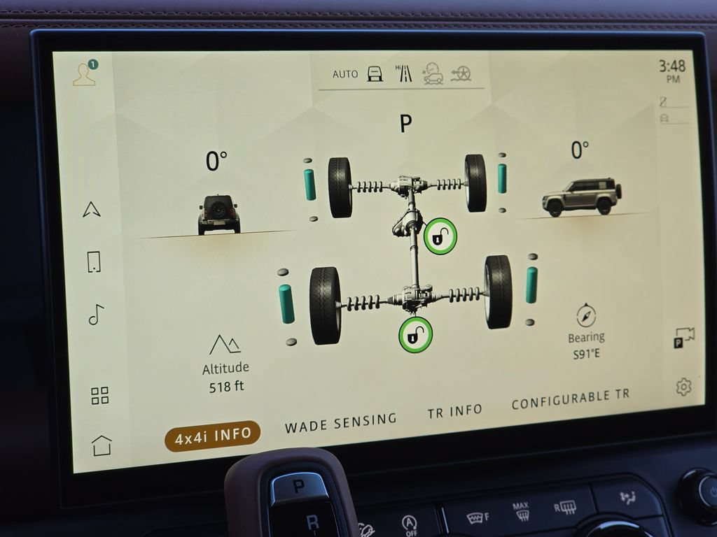 New 2026 Land Rover Defender 110 AWD/4WD image 27