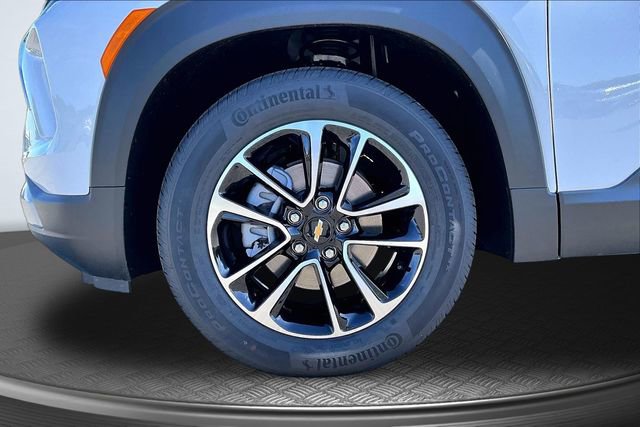 New 2026 Chevrolet TrailBlazer LT w/ LT Cold Weather Package FWD image 12