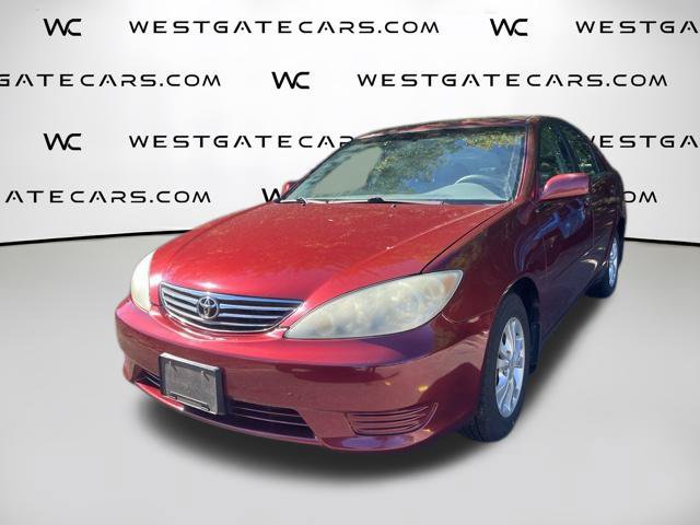 Used 2005 Toyota Camry LE
