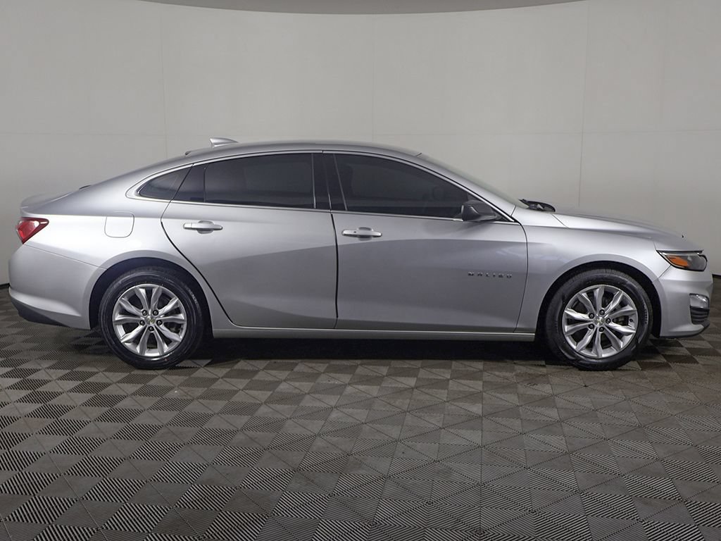 Used 2021 Chevrolet Malibu LT FWD image 15