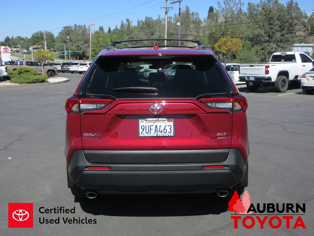 Certified 2025 Toyota RAV4 XLE w/ Convenience Package image 5