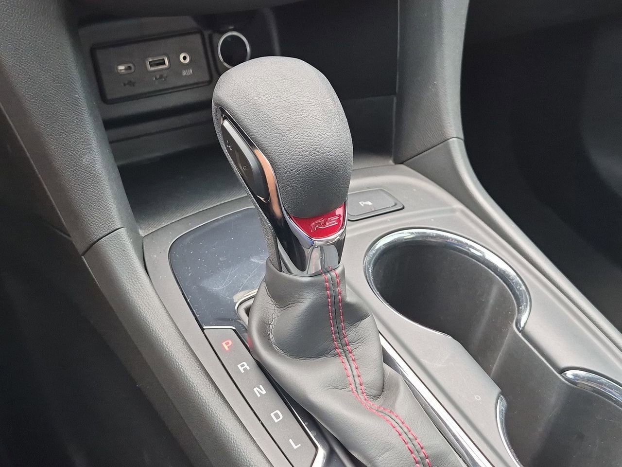 Used 2023 Chevrolet Equinox RS FWD image 15