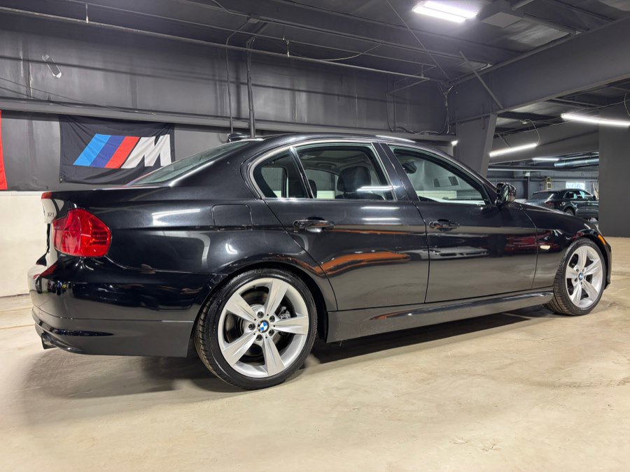 Used 2009 BMW 335i Sedan w/ Premium Pkg image 4