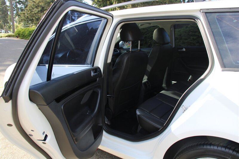 Used 2014 Volkswagen Jetta TDI FWD image 6