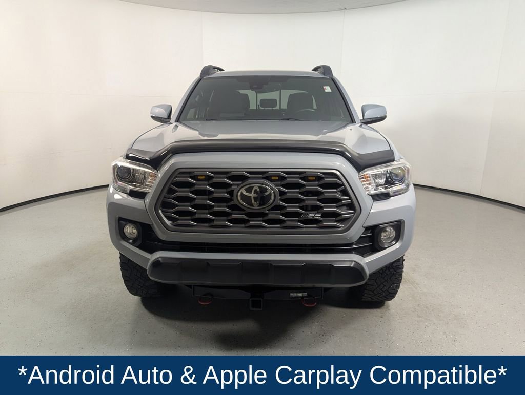 Used 2021 Toyota Tacoma TRD Off-Road image 2