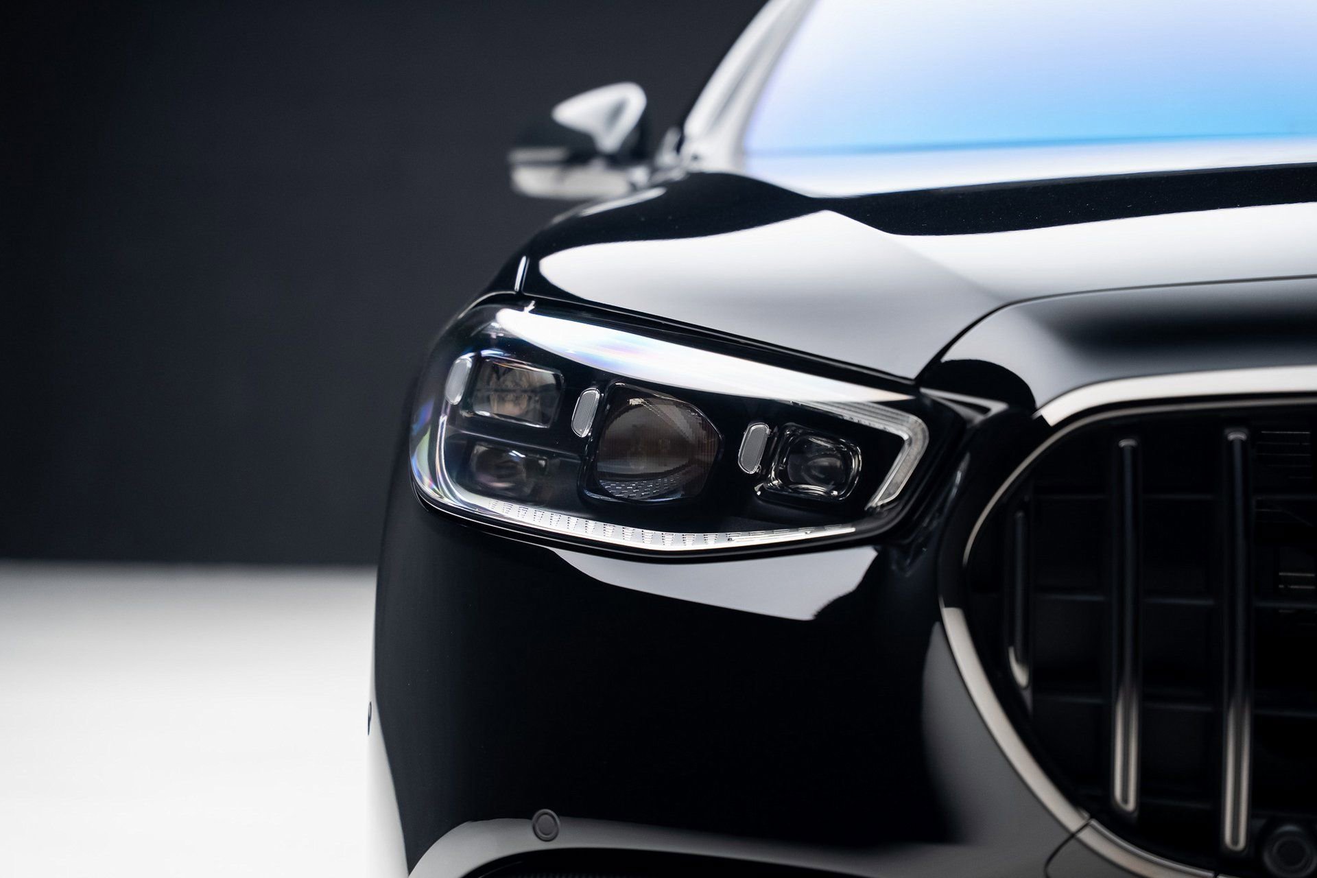 Used 2025 Mercedes-Benz S 63 AMG S image 8