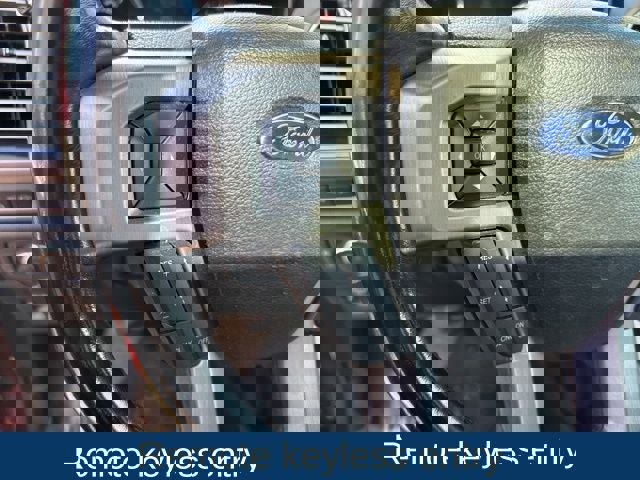 Used 2018 Ford F150 Platinum w/ Equipment Group 701A Luxury image 22