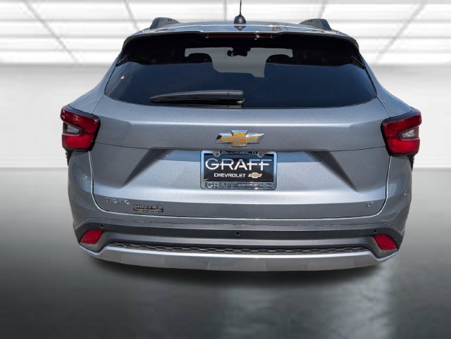 New 2026 Chevrolet Trax LT w/ Sunroof Package FWD image 27
