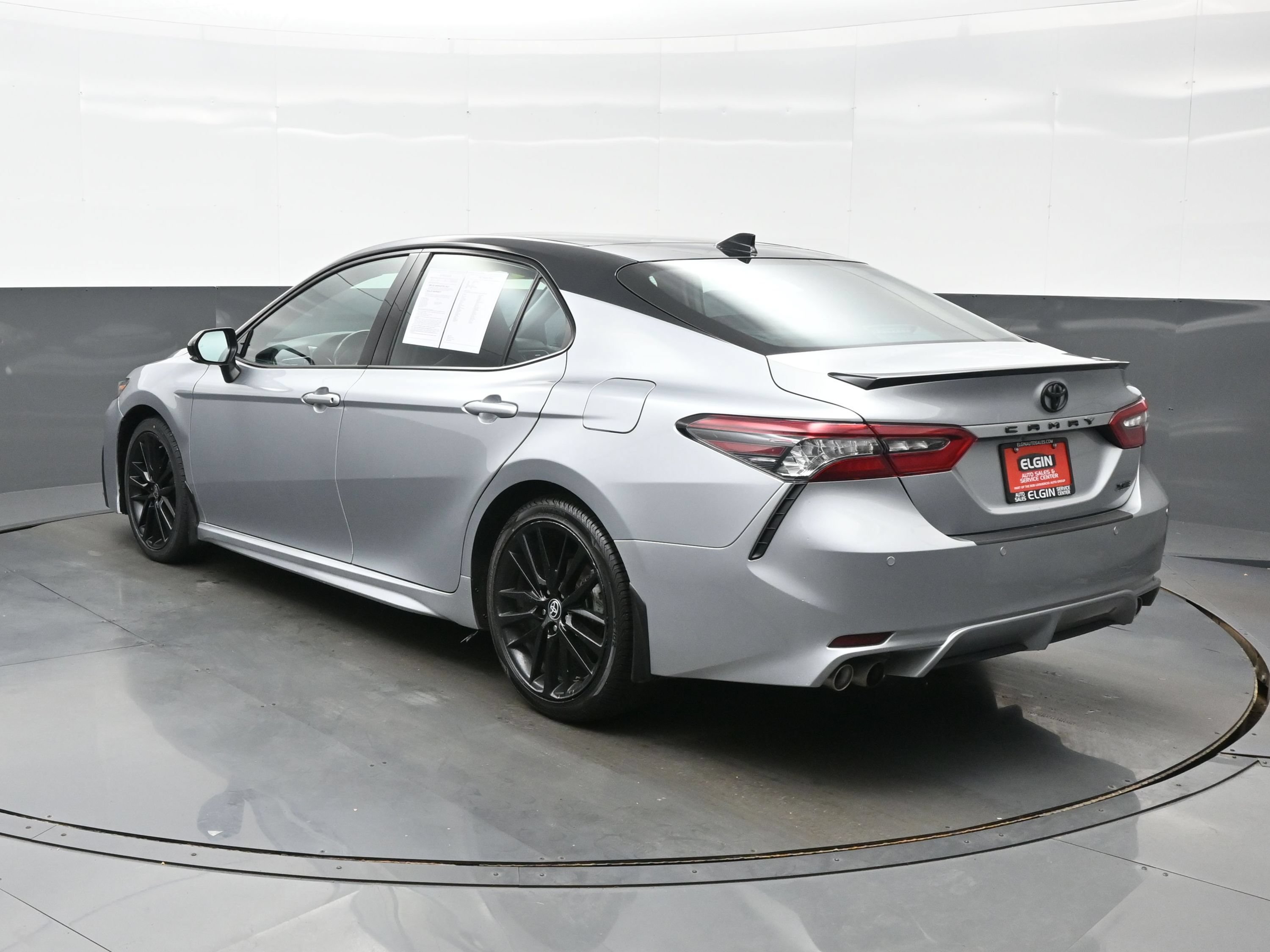 Used 2023 Toyota Camry XSE w/ Navigation Package FWD image 4