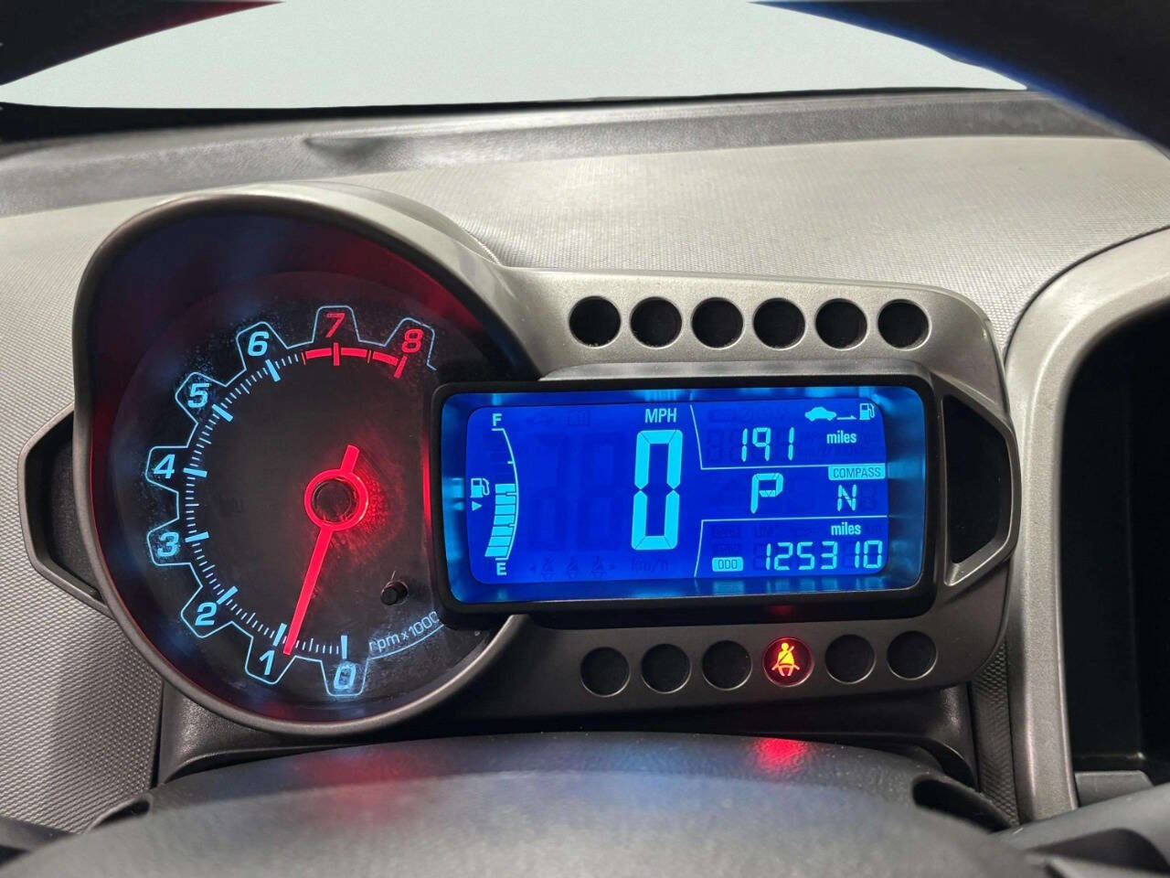 Used 2015 Chevrolet Sonic LT w/ LT Promotional Package image 33