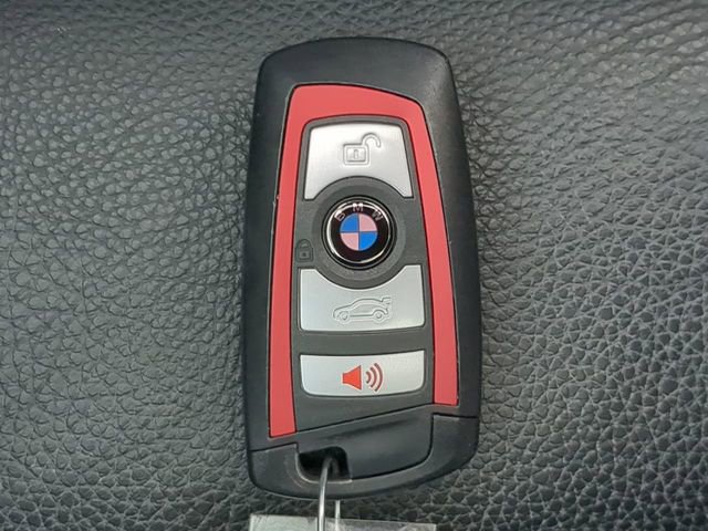 Used 2018 BMW 330e w/ Convenience Package image 33